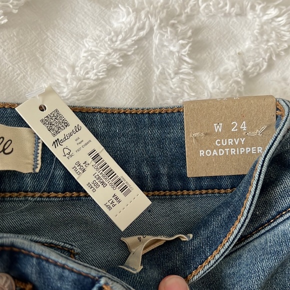 Brand new and with tags Madewell Denim - Picture 3 of 3
